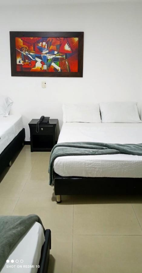 Hotel Girasol 70 Medellín Esterno foto